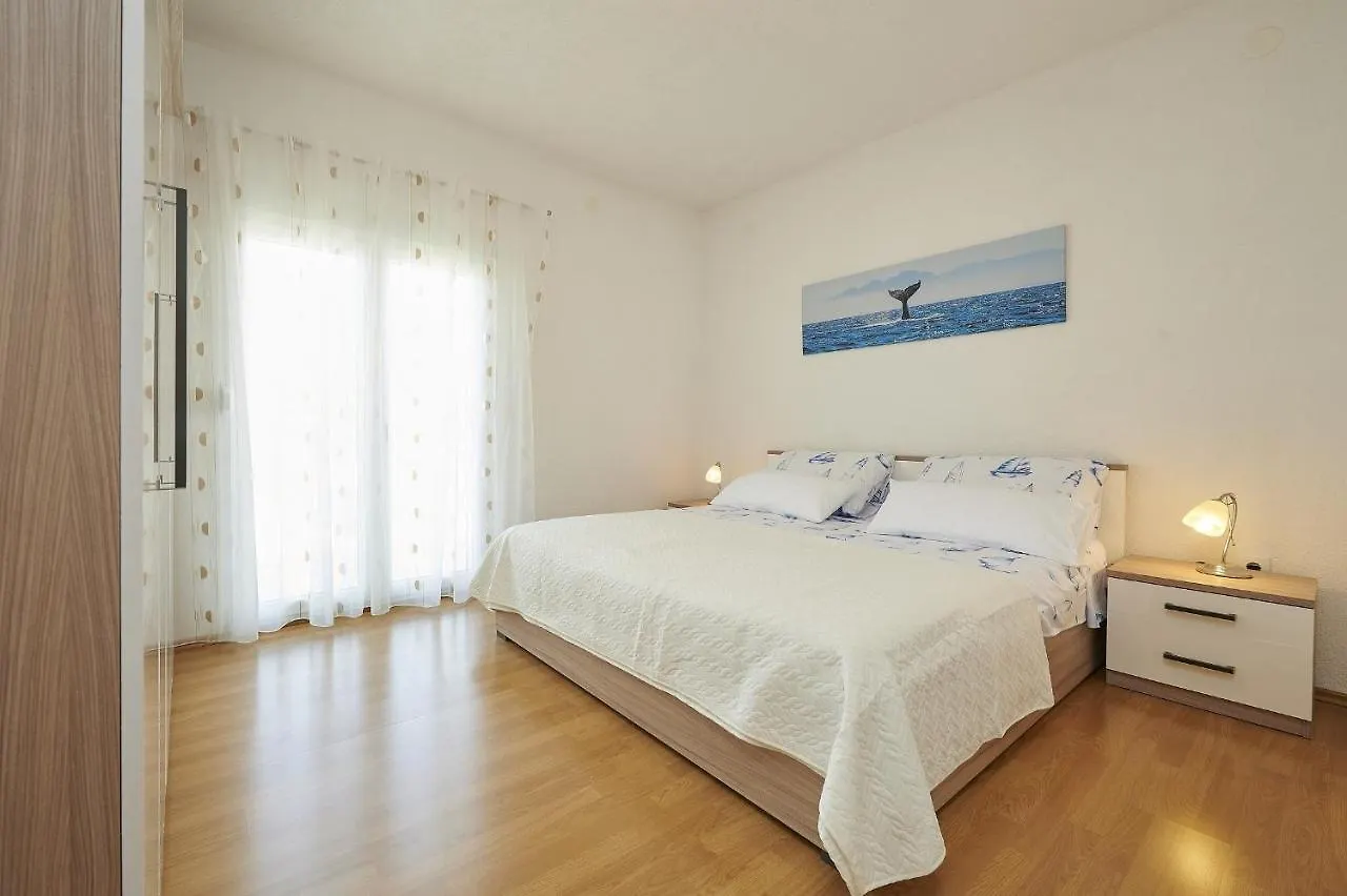 טרוגיר Apartments By The Sea Okrug Gornji, Ciovo - 20055 קרואטיה