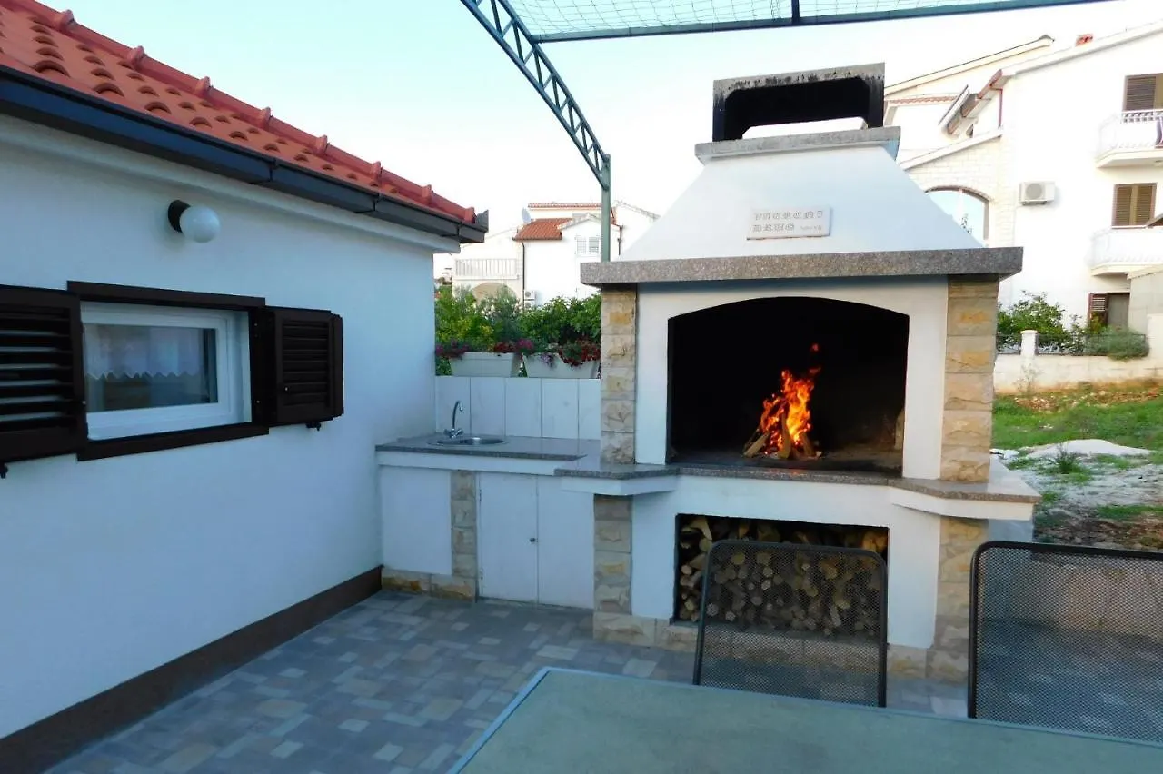 Apartments By The Sea Okrug Gornji, Ciovo - 20055 Trogir 0*,  Croatia